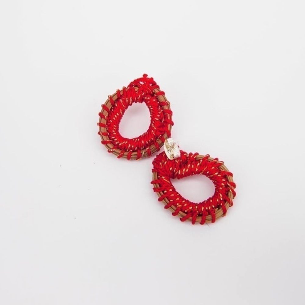 SOLOHOPE Pine Needle Earrings